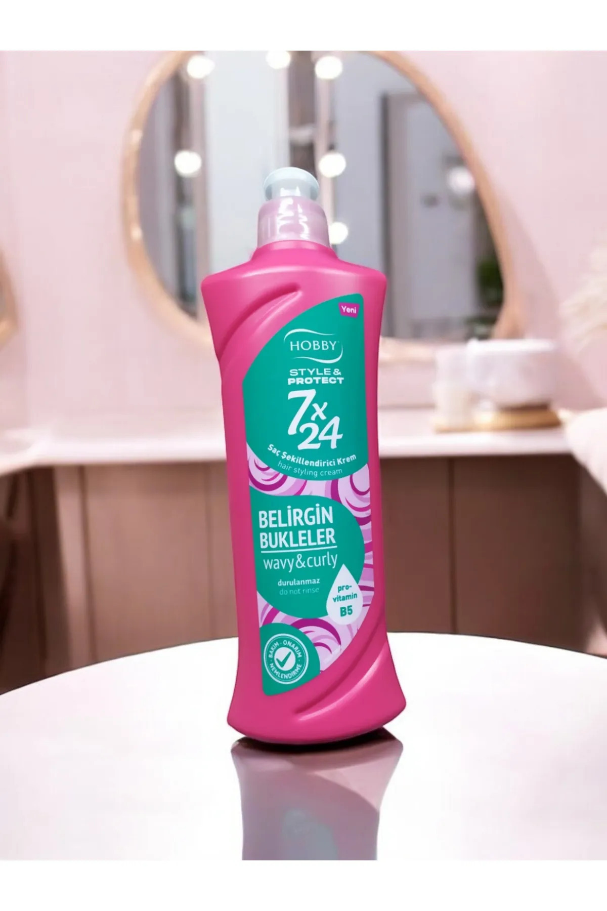 Hobby Belirgin Bukleler 7x24 Şekillendirici Besleyici Saç Kremi 250 ML — 7X244