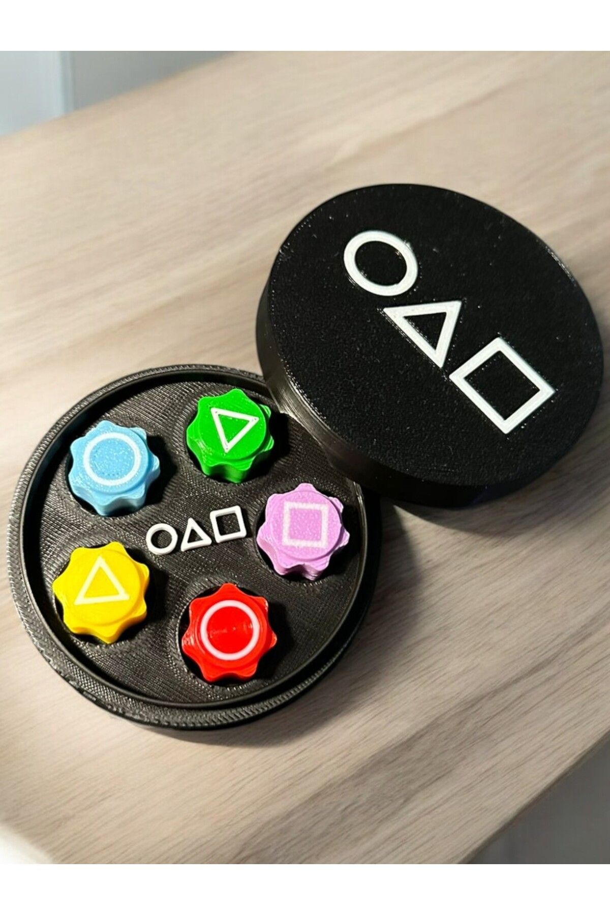 tekmation-Squid Game 5 Stone Game Set - Colorful Squid Game and Pentacle Gonggi 4