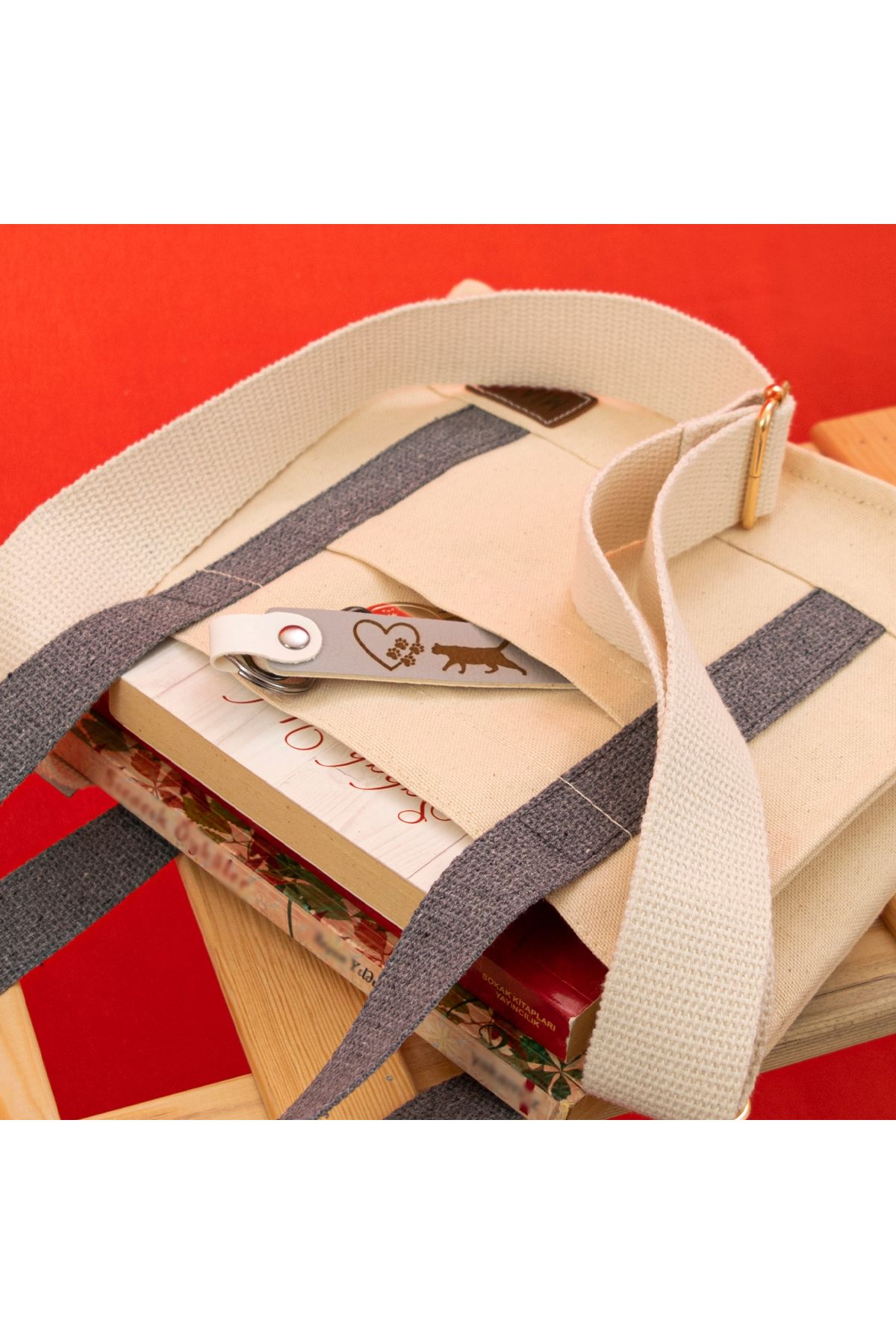 Miaju-Birthday Gift for Student, 2-Piece Keychain Gift Set with Name Written, Red-Powder-Milk Coffee 4