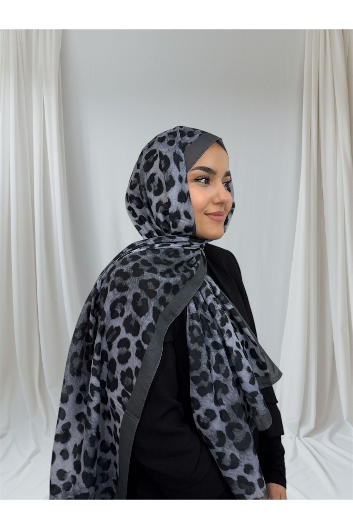 Scarf Antrasit Leopar desenli şal