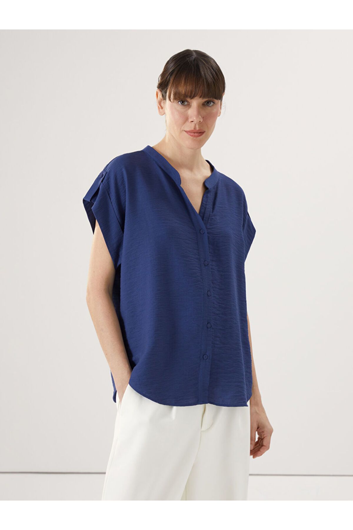 LC Waikiki Yeni Sezon Kacik Yaka Oversize Kadin Bluz - S5GM29Z8