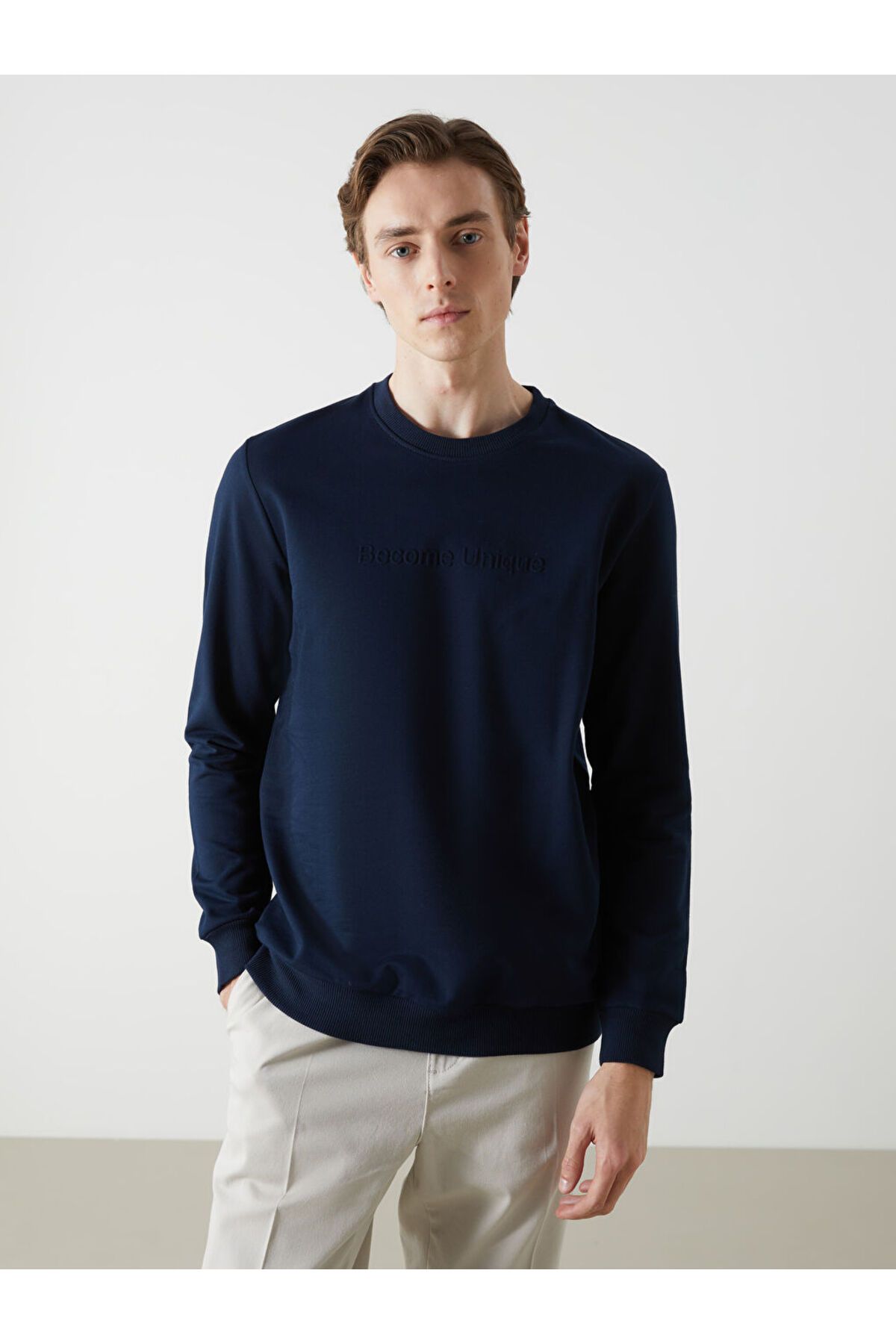 LC Waikiki Bisiklet Yaka Baskılı Erkek Kalın Sweatshirt