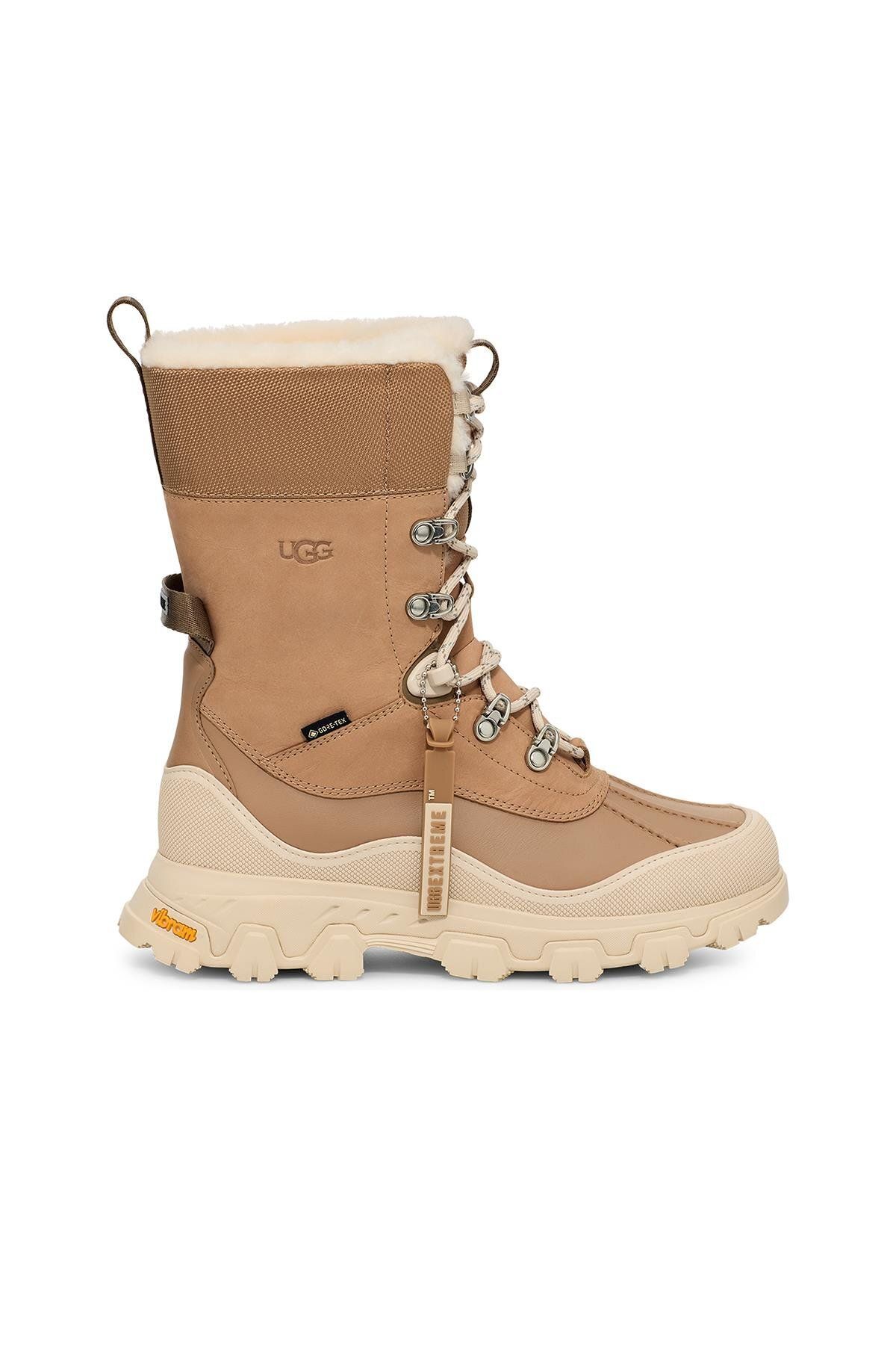 UGG W ADIRONDACK MERIDIAN SAND (KUM RENGI) 1169050