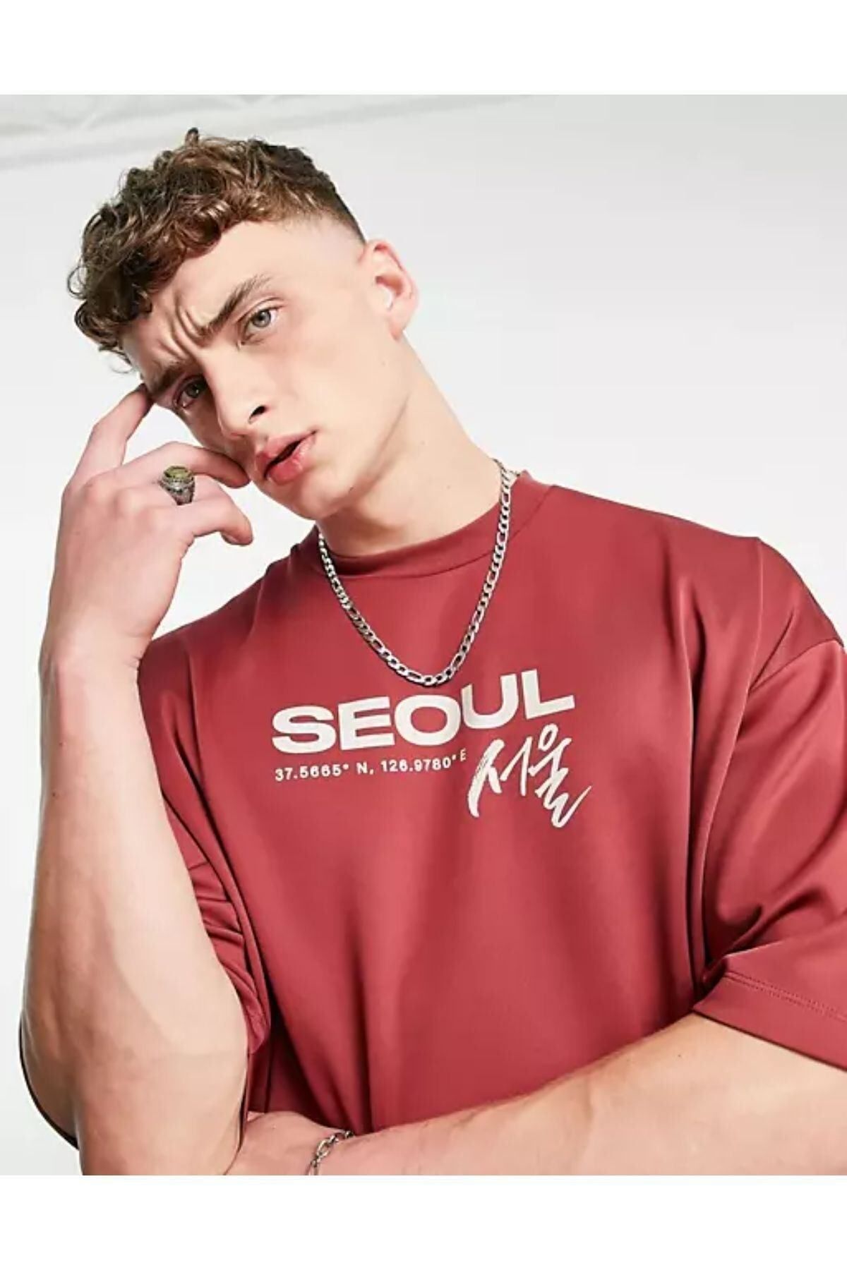 GIANTSTORE Erkek Kırmızı Seoul Baskılı Oversize Bisiklet Yaka Kısa Kollu Tişört
