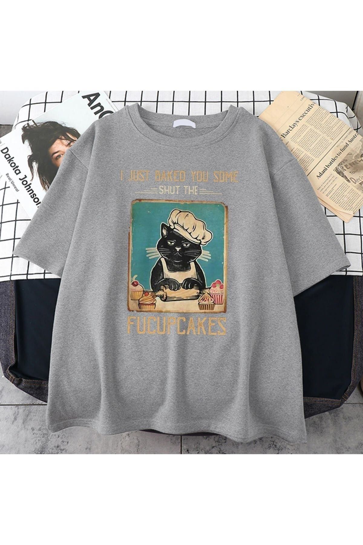 GIANTSTORE Kadın Gri Fucupcakes Baskılı Oversize Bisiklet Yaka Tshirt