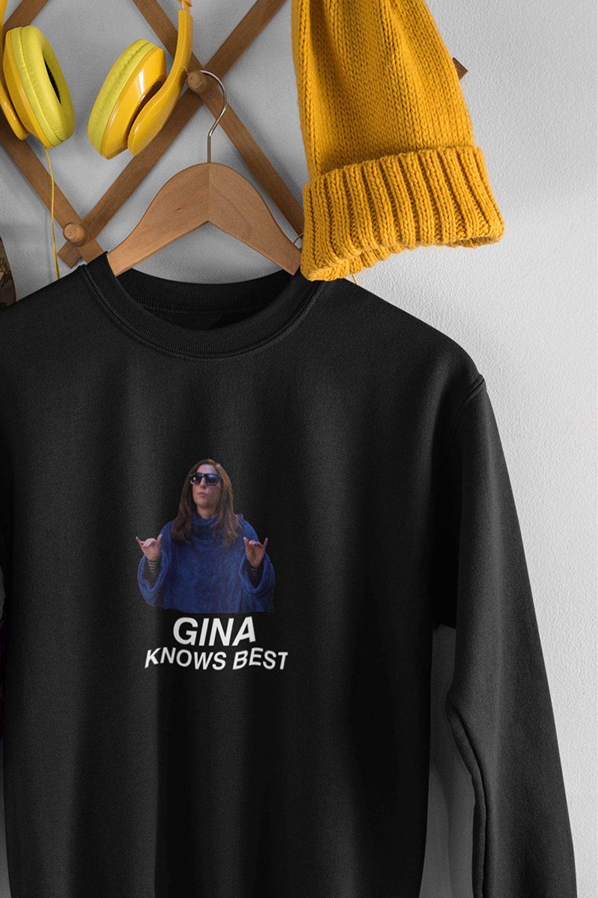 qoeuyl boutique Gina Knows Best Brooklyn Nine Nine Baskılı Hediyelik Unisex %100 Pamuk Bisiklet Yaka Sweatshirt