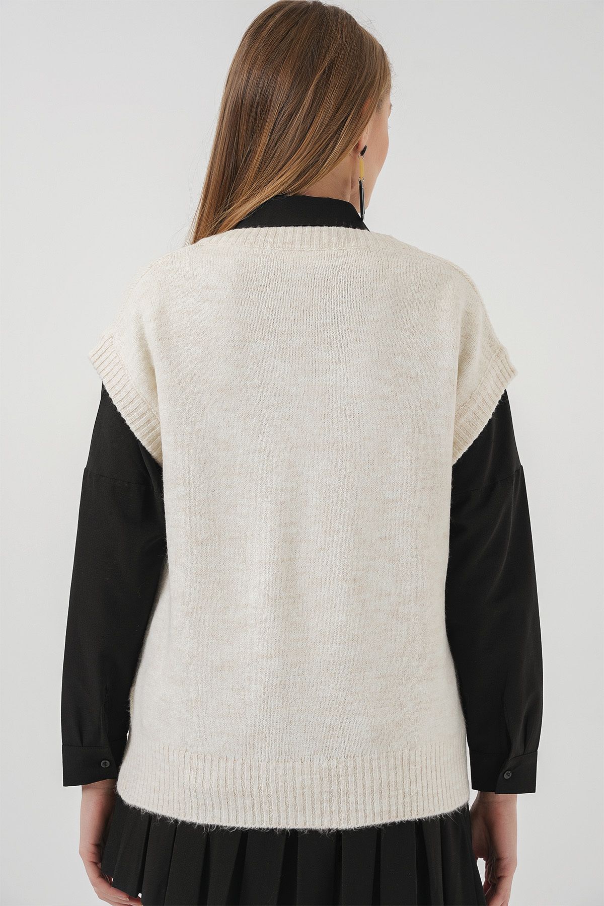 Bigdart-Ecrufarbener Strickpullover mit V-Ausschnitt – 15914 6