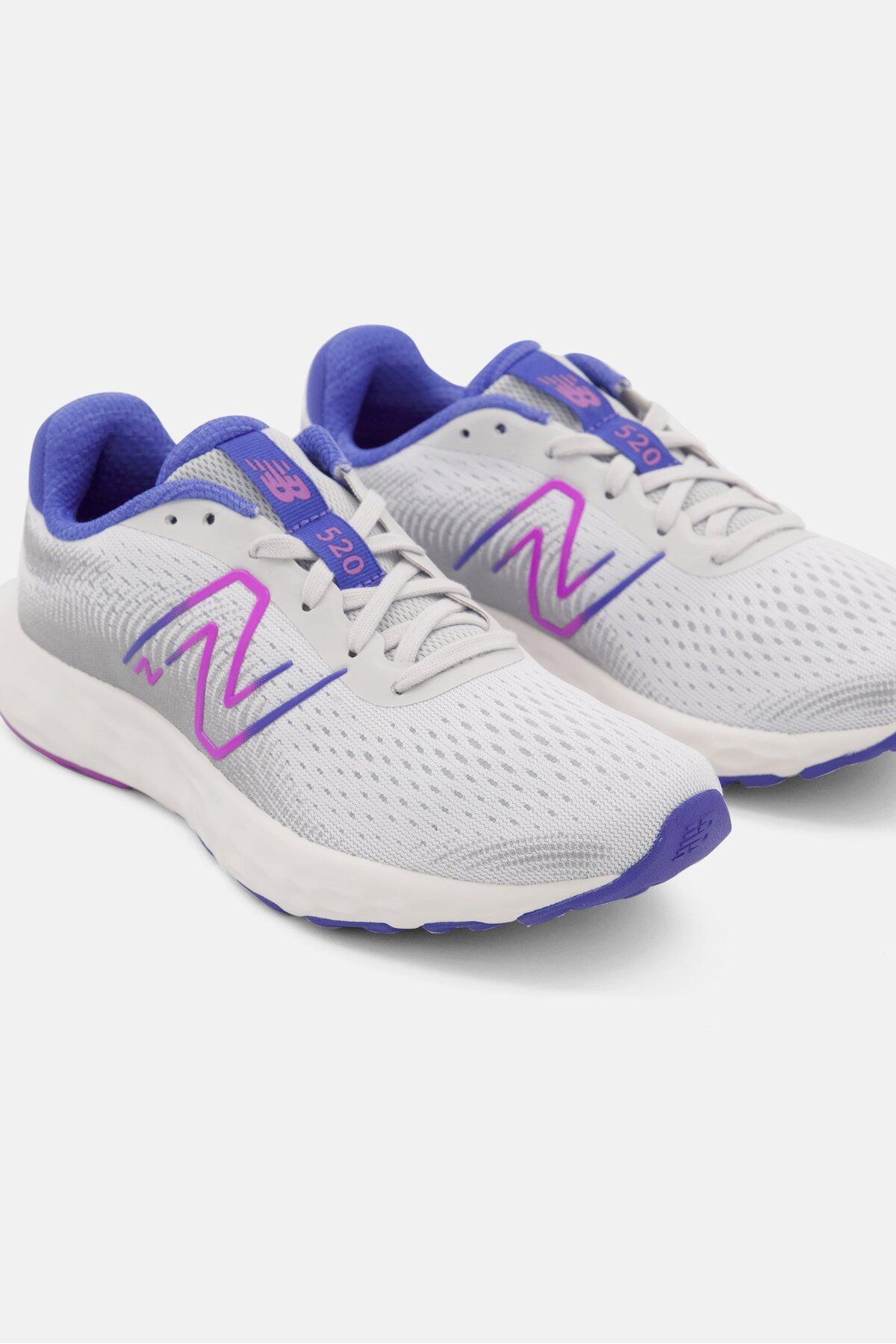 New Balance-حذاء رياضي نسائي W520EP8 برباط للتدريب، أبيض/أزرق 2