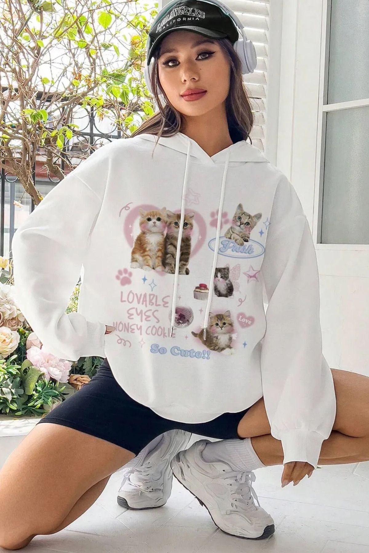 FECCY Pamuklu cute sevimli kediler ön baskılı beyaz kapüşonlu sweatshirt hoodie