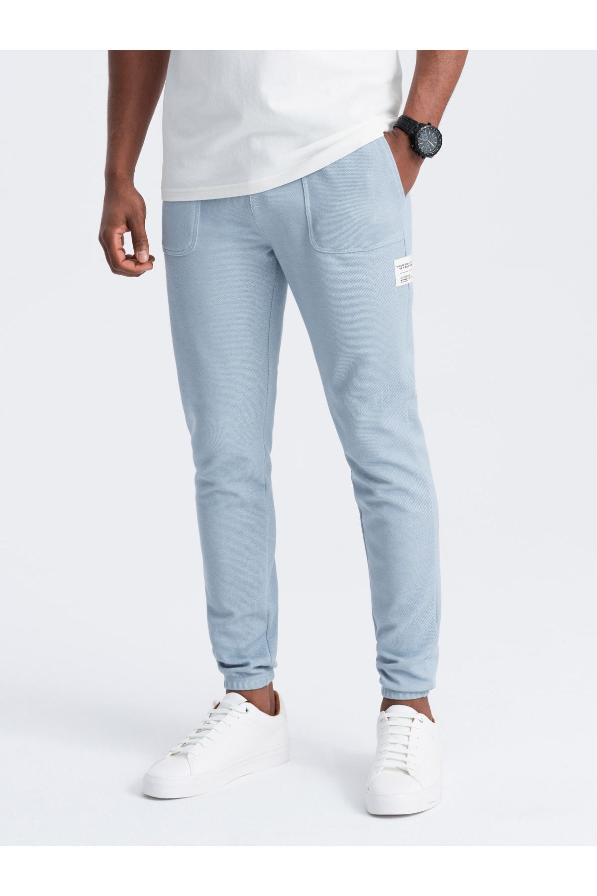 complete the look image