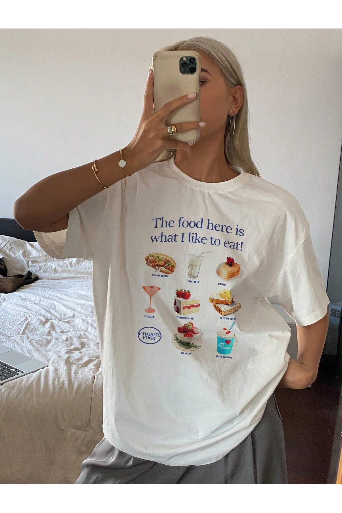 ALİKA Kadın Beyaz The Food  Oversize T-Shirt