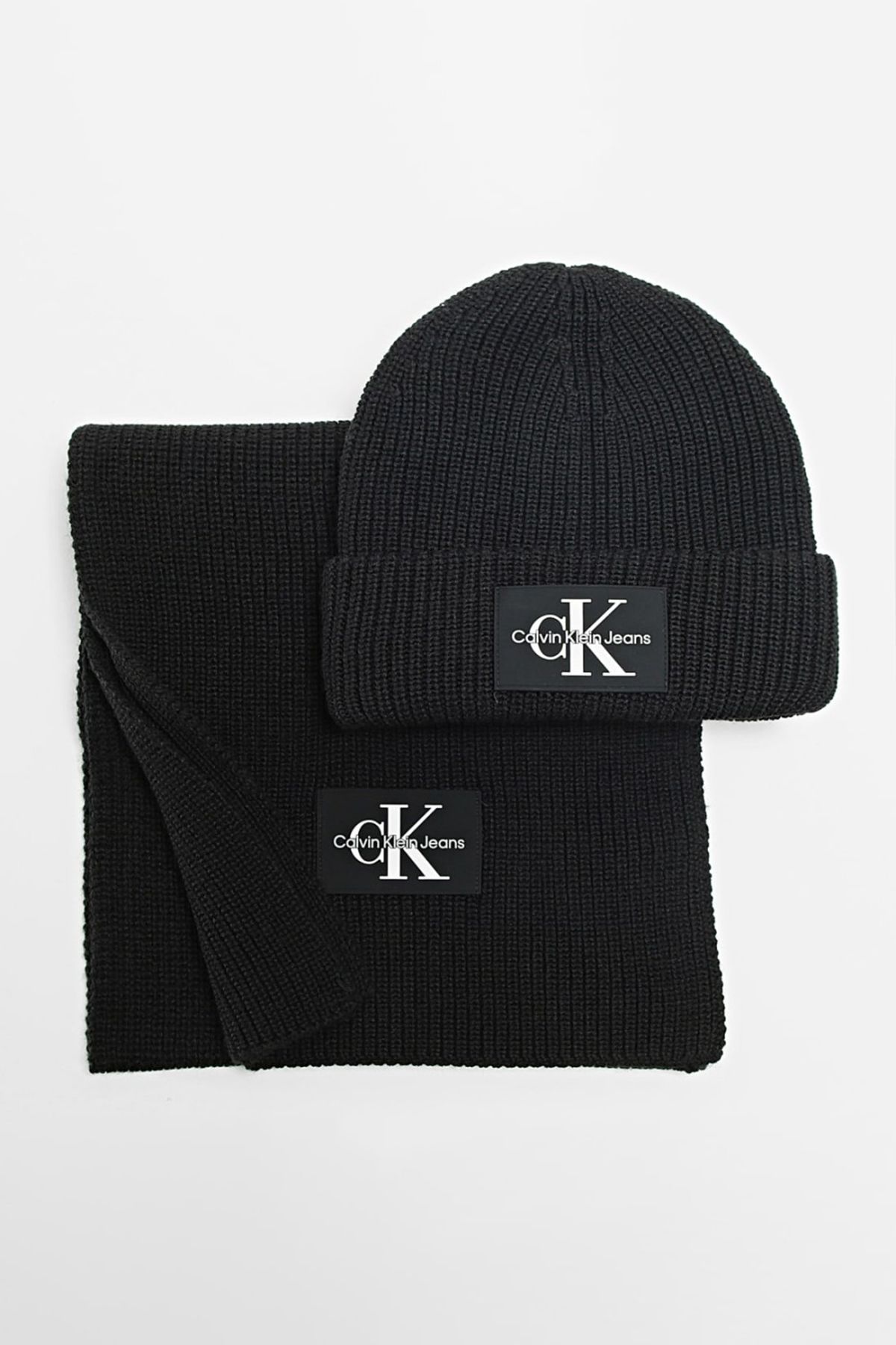 Calvin Klein-Wełniany szalik Beret garnitur męski garnitur K50k509910 Bds 2
