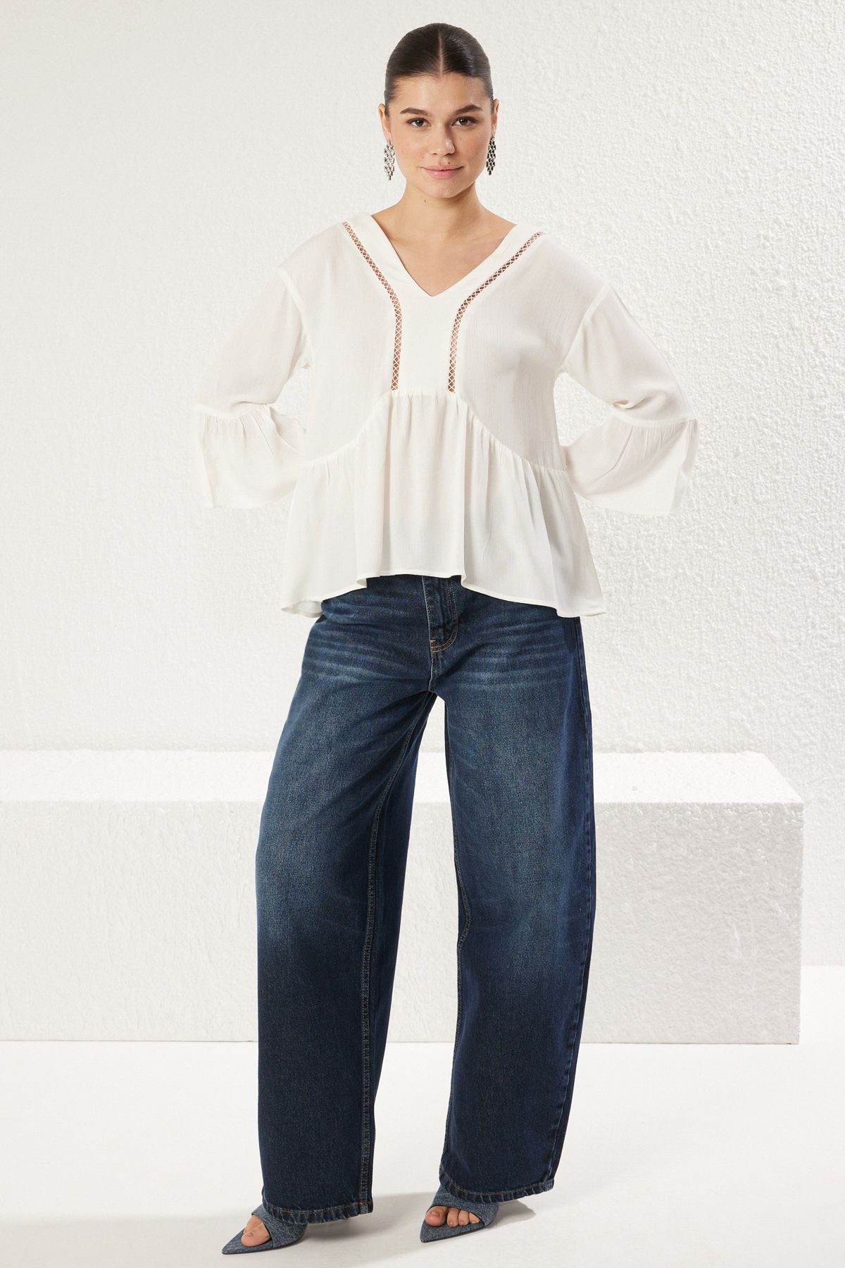 complete the look image