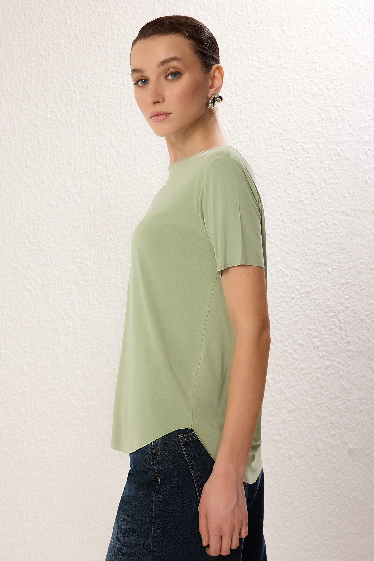 Trendyolmilla  Mint More Sustainable Soluk efektli Modal Kumaş Oversize/Geniş Kesim Örme T-Shirt TWOSS25TS00124 - Görsel 2
