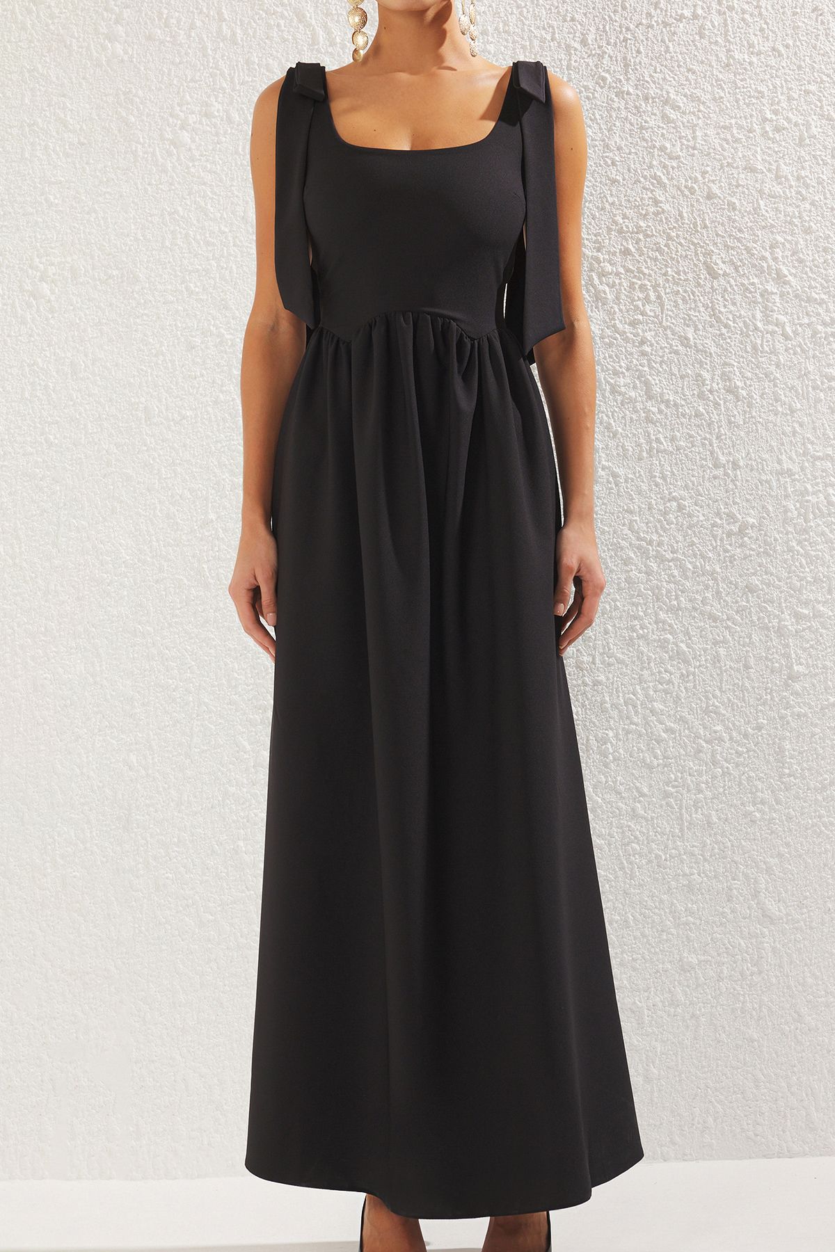 Trendyol Collection-Schwarze A-Linie-Abendkleider mit Schleife TPRSS25AE00110 3