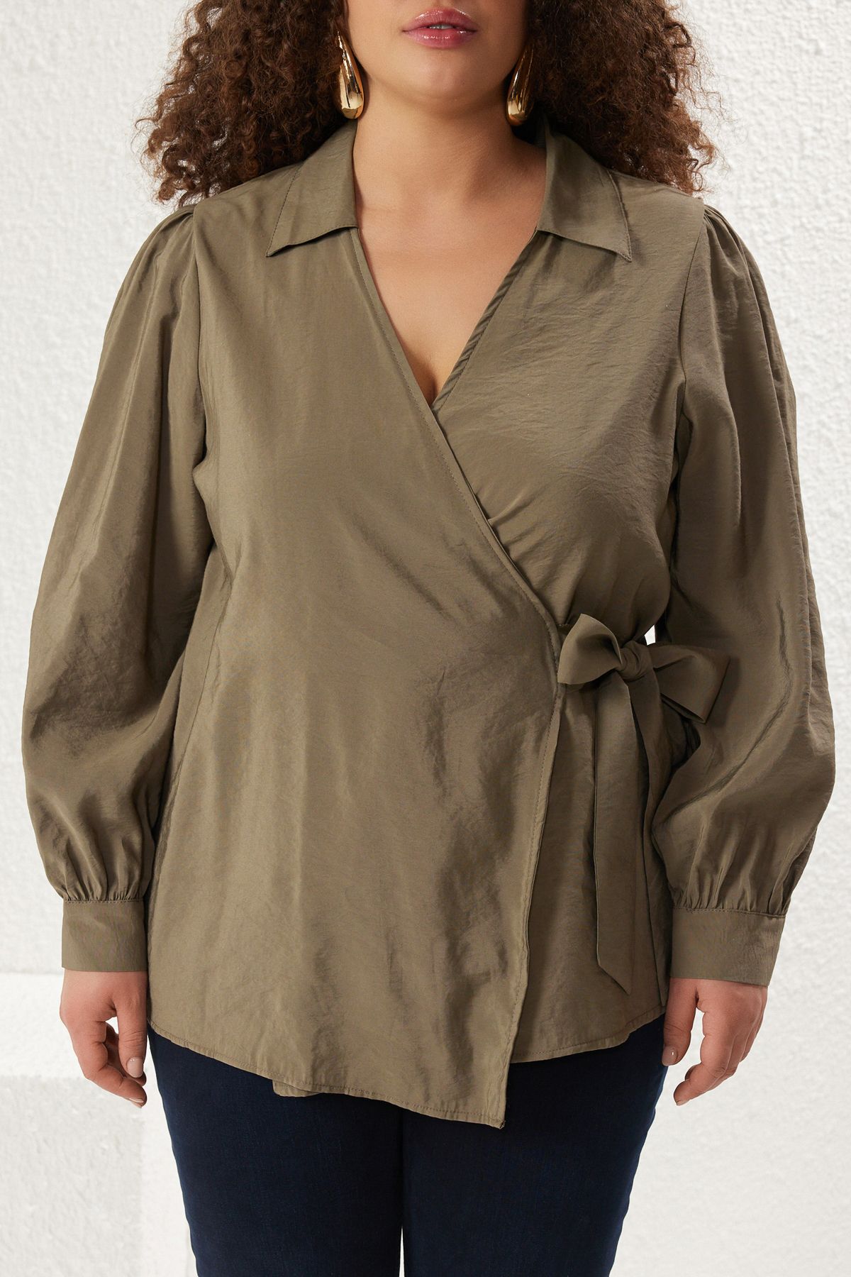 Trendyol Curve-Long Sleeve Khaki Double Breasted Blouse - Thin Modal Woven, Tie-Up, Plus Size Tbbss25Af00038 3