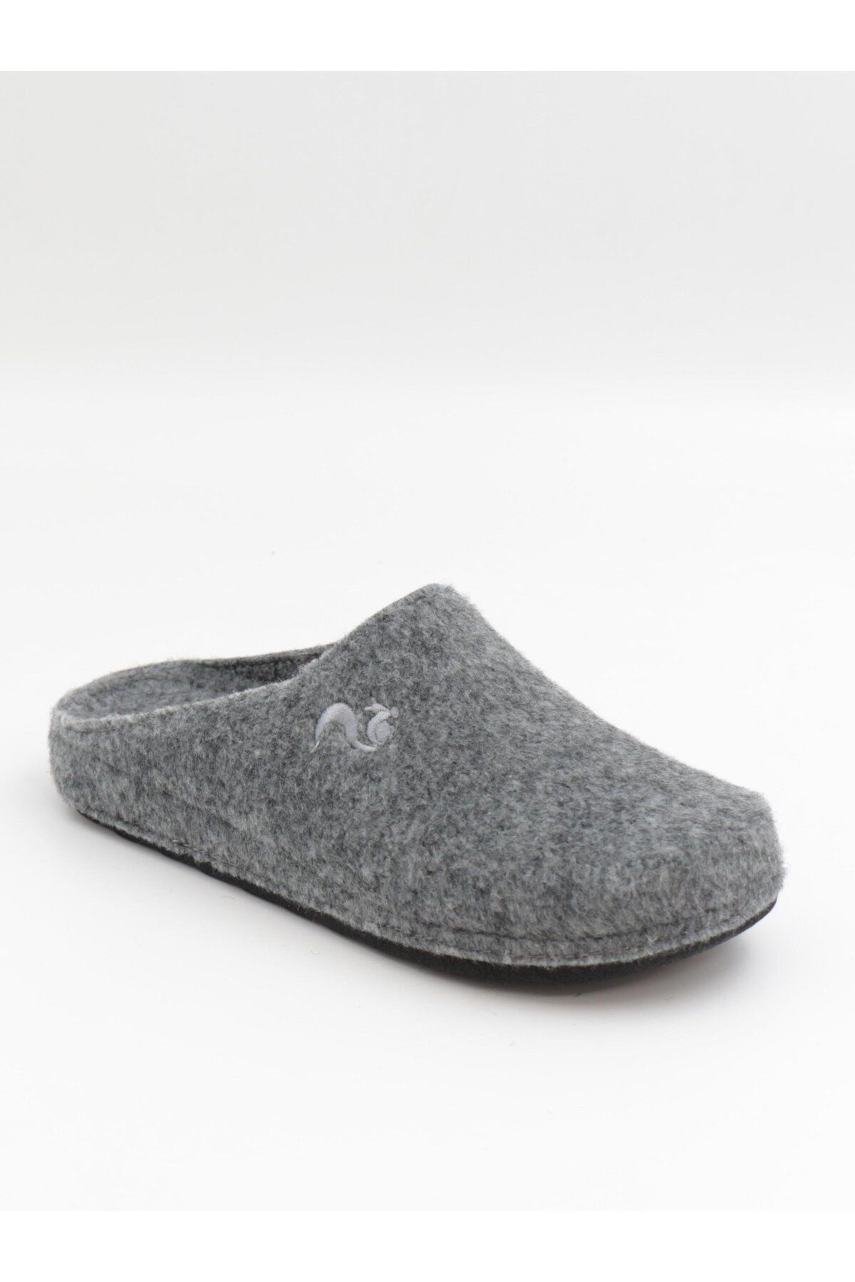 BENTO-9563 Gray Winter Anatomical Closed-Front Women's Slippers 2