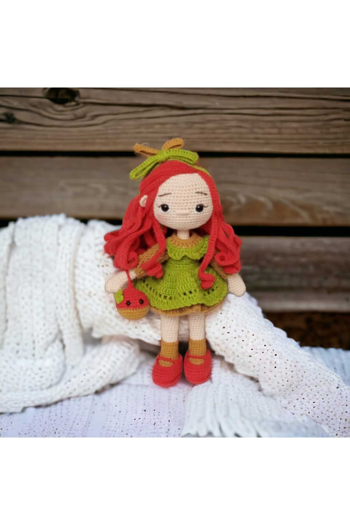 Damla Amigurumi Melly Doll