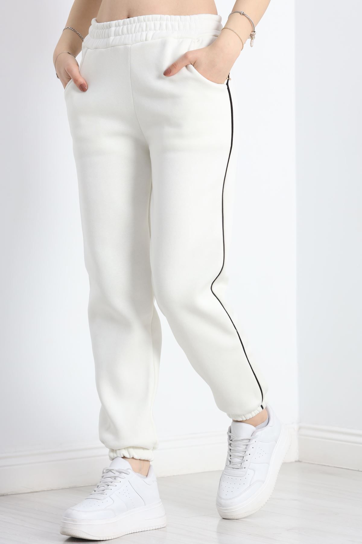 AKSU-Ecru 3 Thread Ribbed Sweatpants - 30103.1878 3