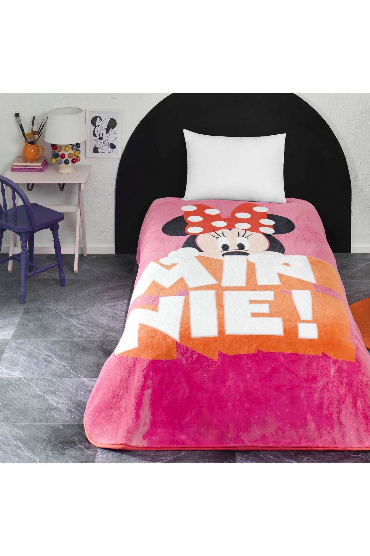 Taç Lisanslı Disney Minnie Mouse Classic Tek Kişilik Battaniye