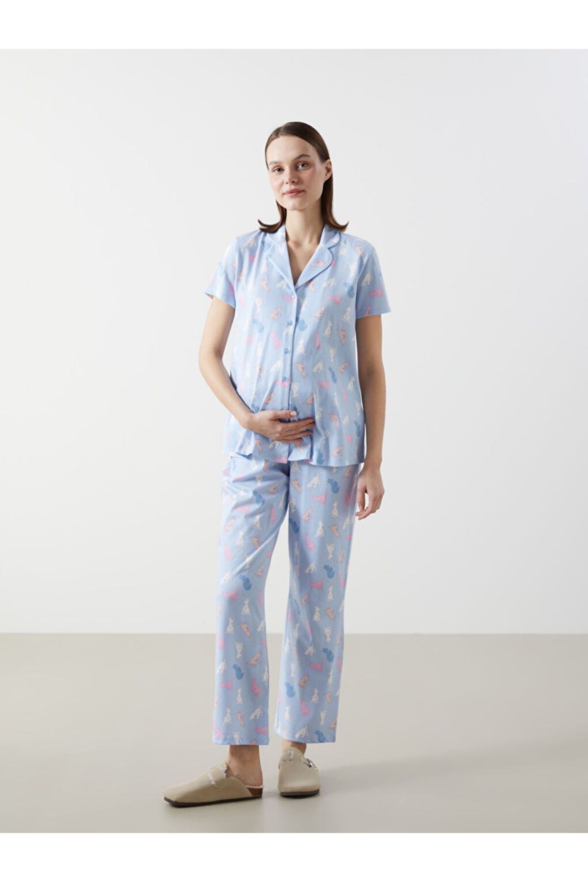 LC Waikiki Gömlek Yaka Desenli Hamile Pijama Takımı