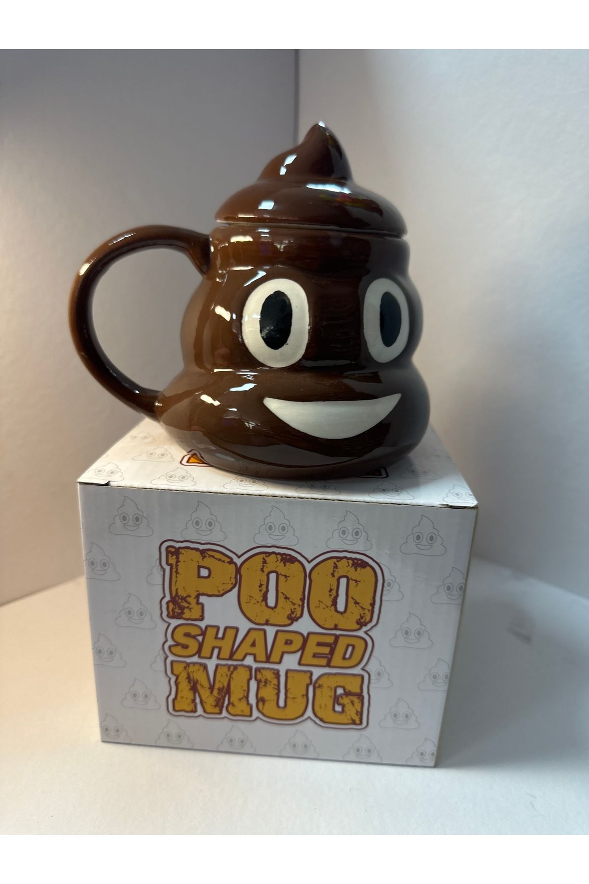 u-toys Emoji Kaka Mug Kupa Bardak & Esprili Eğlenceli Kapaklı Komik Karikatür 3D Parodi Poo Gülücük BARDAK