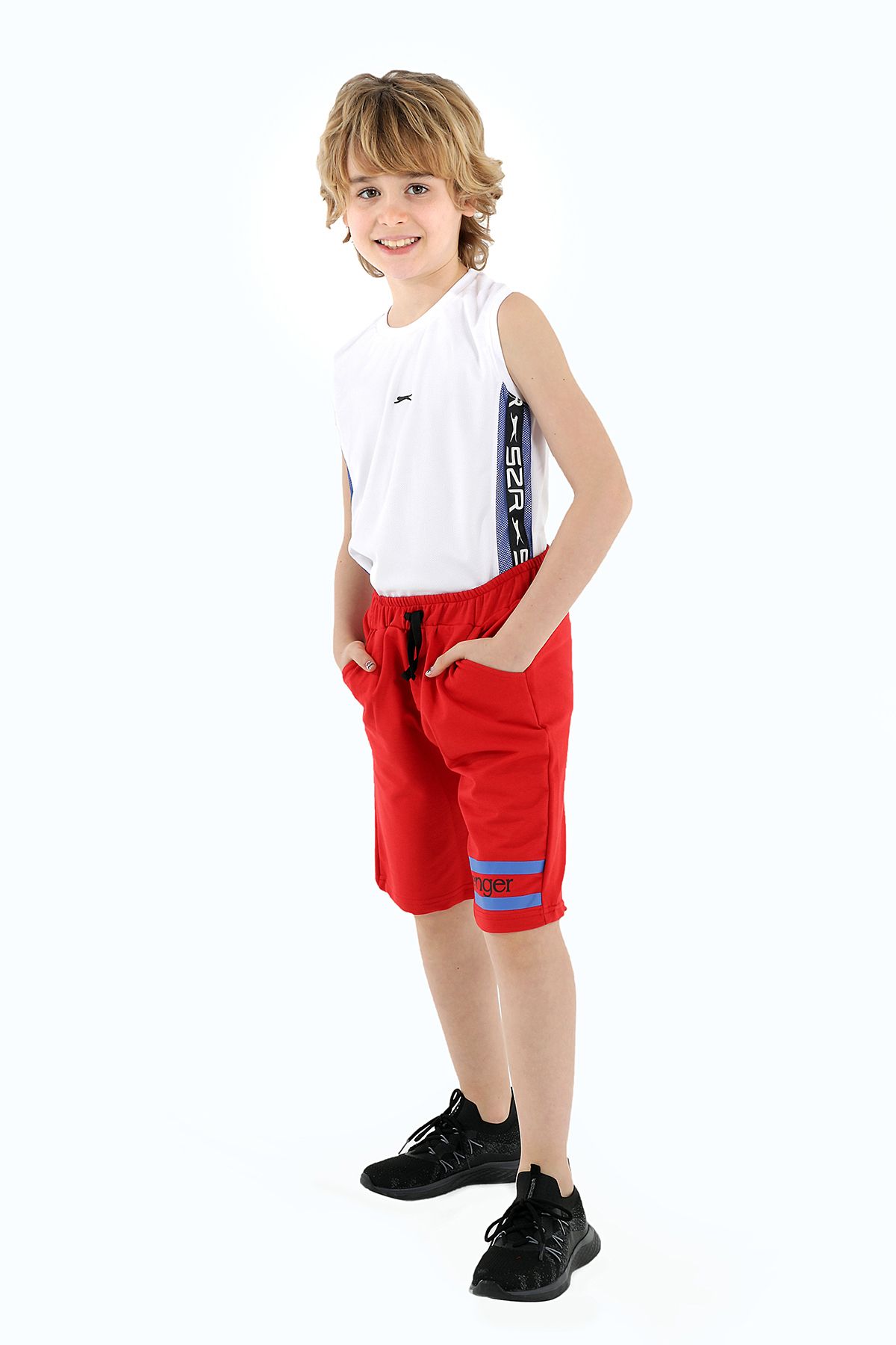 Slazenger-Paulien Boys' Shorts Red 3