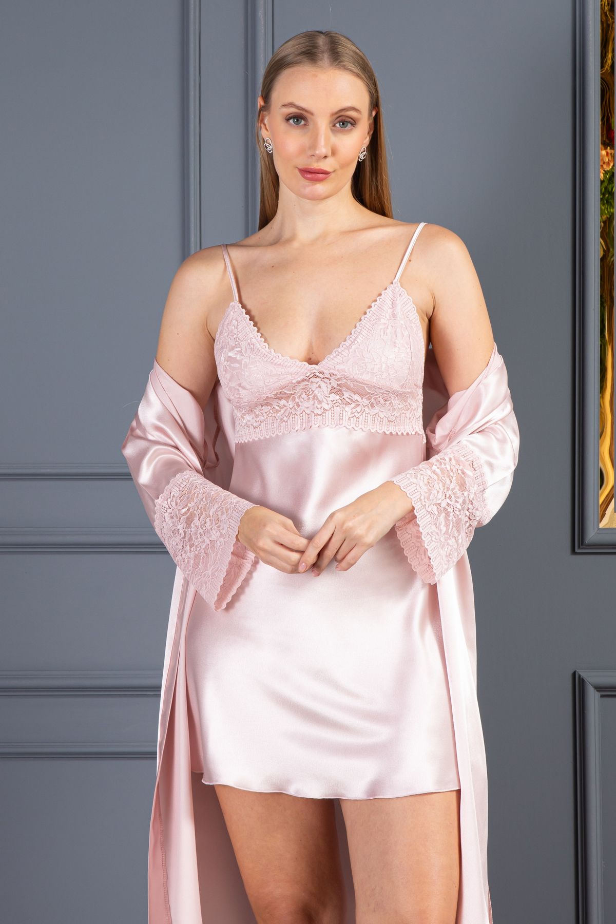 Lunoche Nightwear Kadın Pudra Dantel Güpür Detaylı Saten Çeyizlik İkili Gecelik Sabahlık Takımı