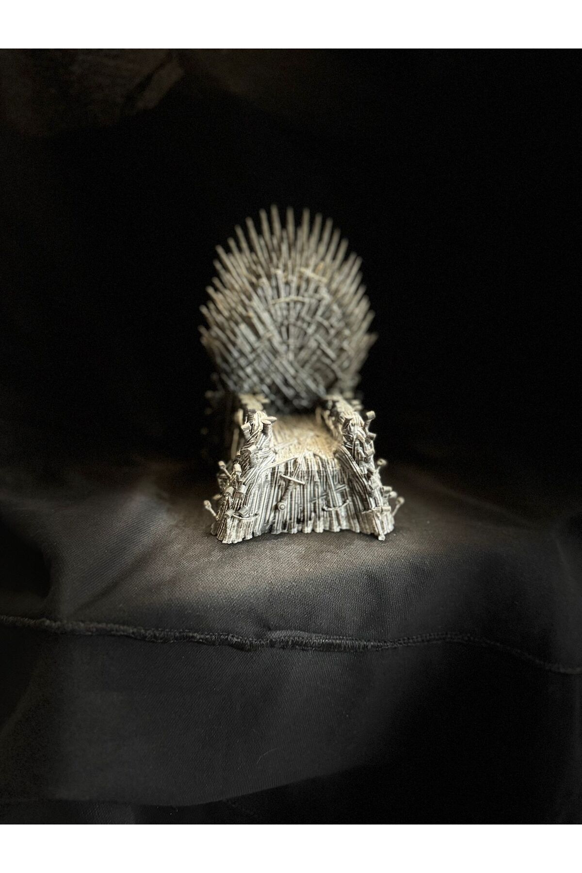 3D HAPPY IRON THRONE 15 CM GAME OF THRONES