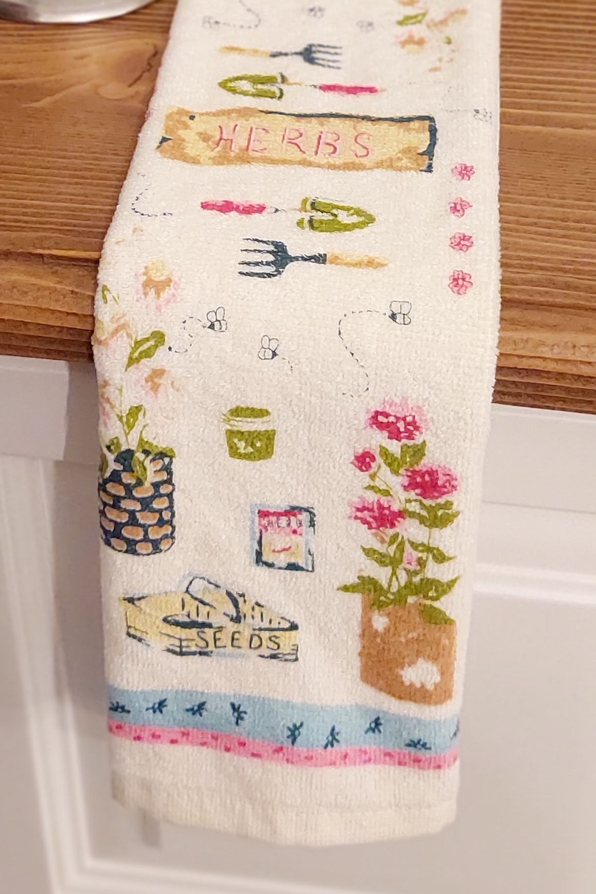 CNR Garden-Set of 2 Printed Towels |   30X50 cm Hand and Face Towel Set |   Kitchen Towel 4