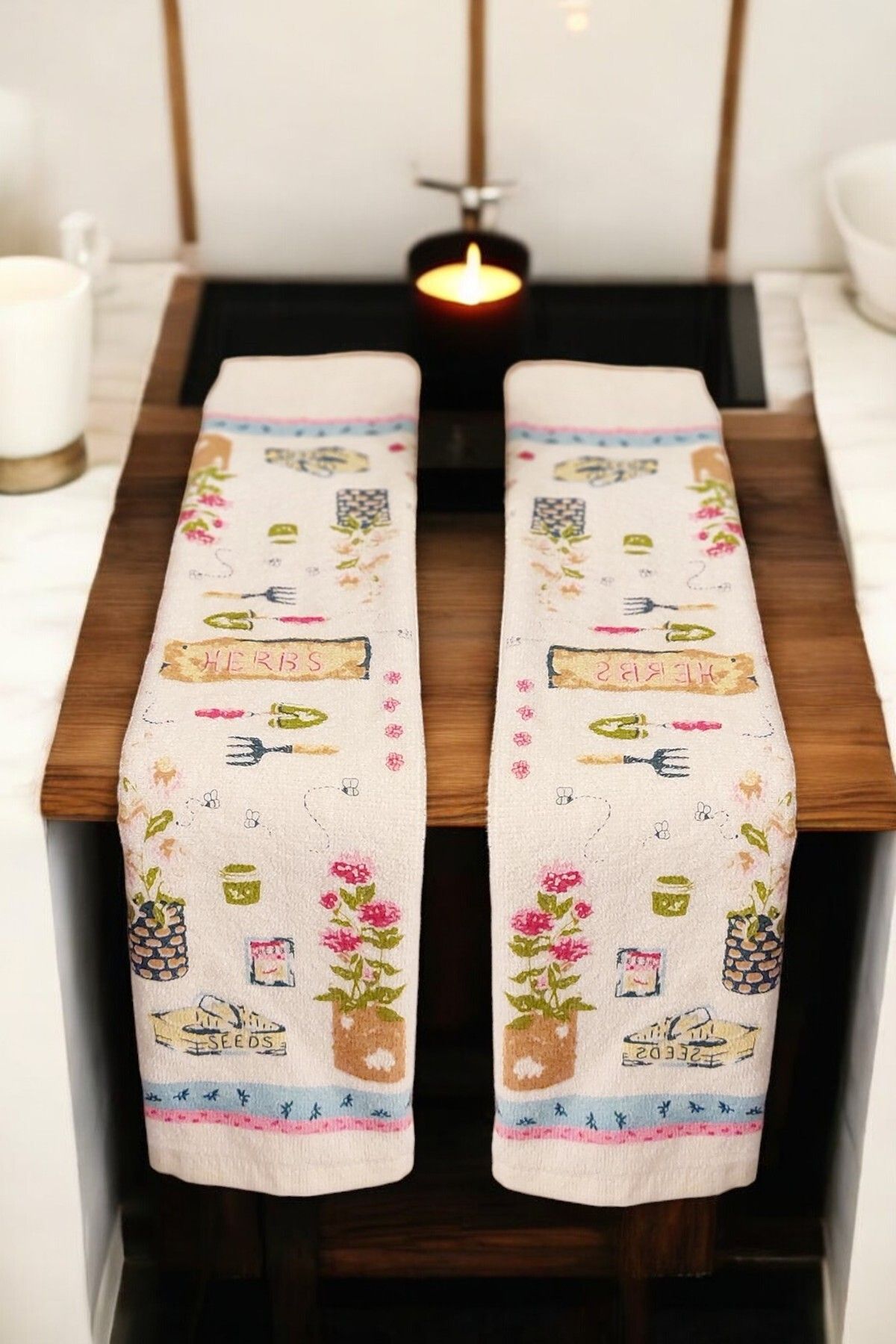 CNR Garden-Set of 2 Printed Towels |   30X50 cm Hand and Face Towel Set |   Kitchen Towel 1