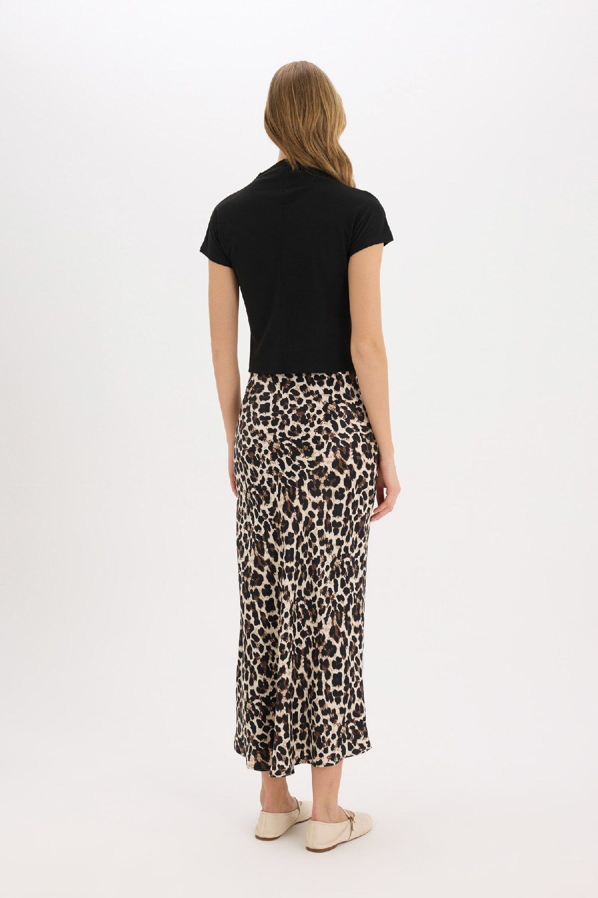 DeFacto-A-Line Regular Waist Leopard Print Satin Maxi Skirt D7648Ax25Sp 6
