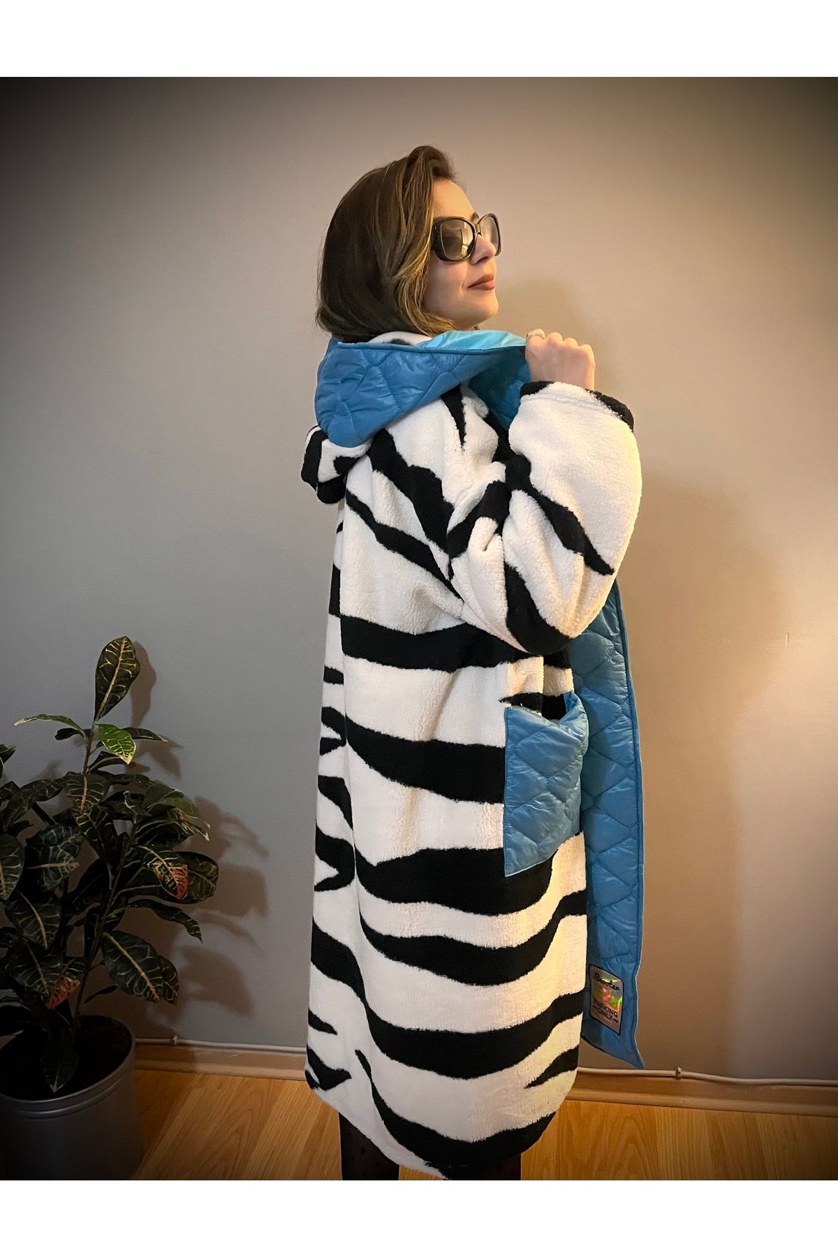 SEE MORE Kapitoneli Polar Zebra Desen Oversize Kaban