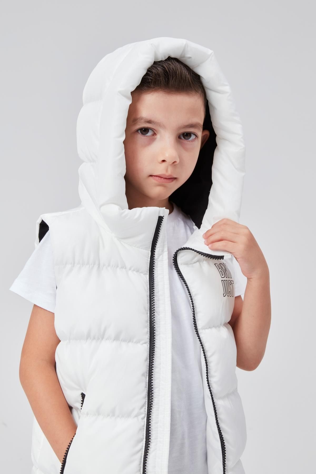 Benittokids-Hooded Boy's Puffer Vest 6