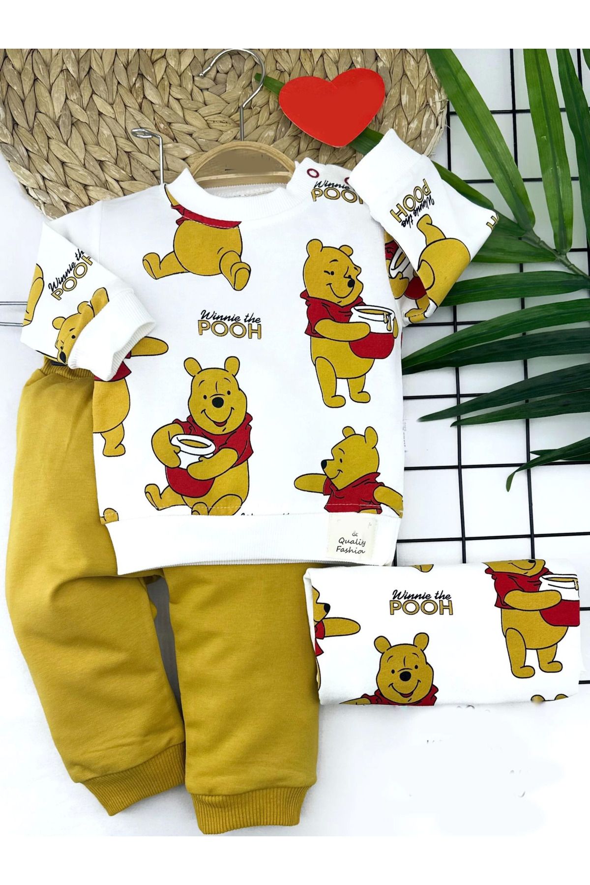 Fashi10 Pooh Baskılı Yaka Çıtçıtlı Uzun Kollu Sweatli 2li Kız Erkek Bebek Takımı Sarı