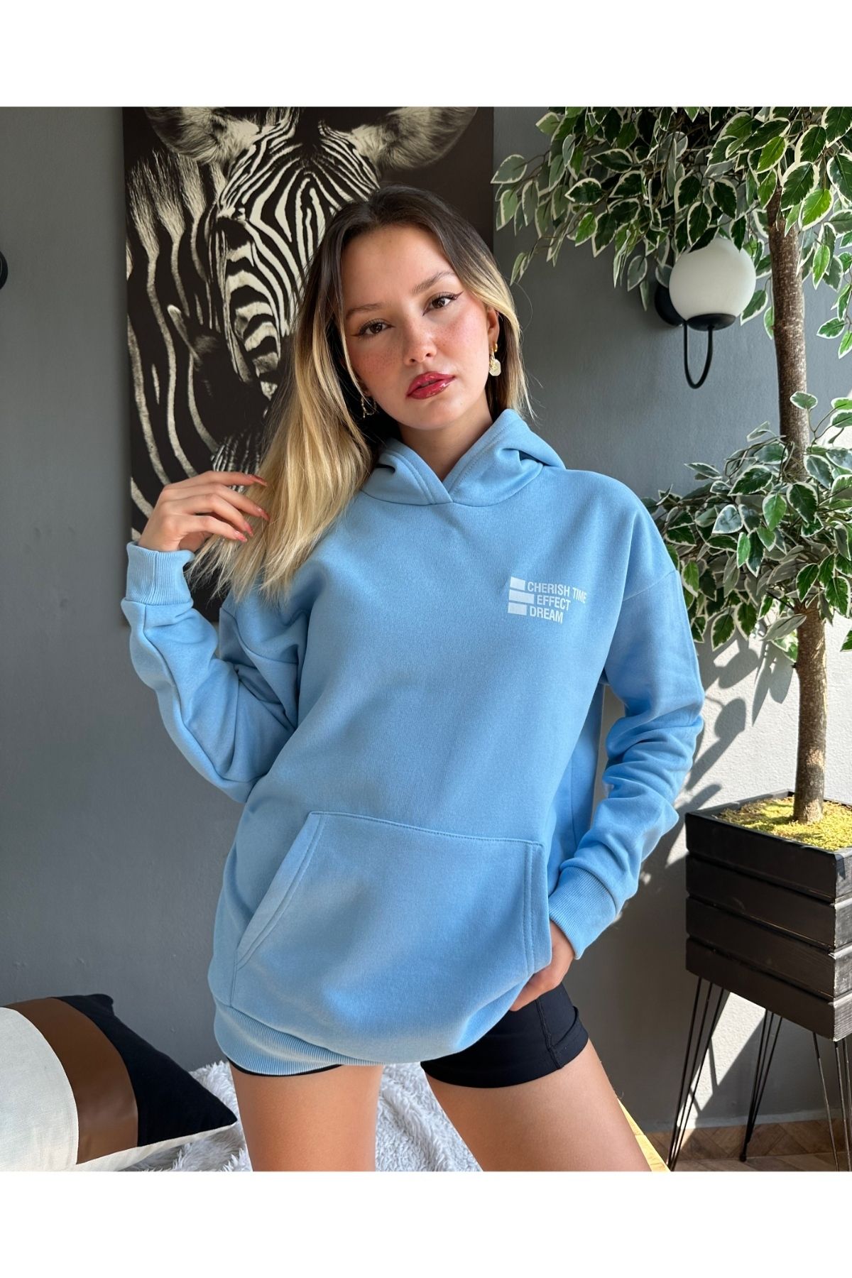 GIANTSTORE Bebe Mavisi Cherish Baskılı Oversize Kapuşonlu Kadın Sweatshirt