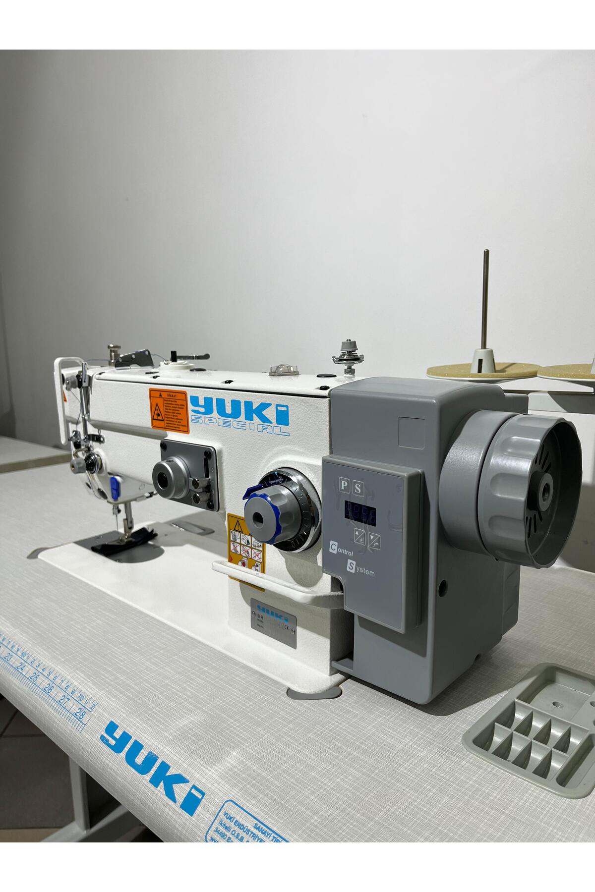 Yuki ZİKZAK MAKİNESİ YK-5530 Büyük Mekik Kafadan Motorlu - Fiyatı