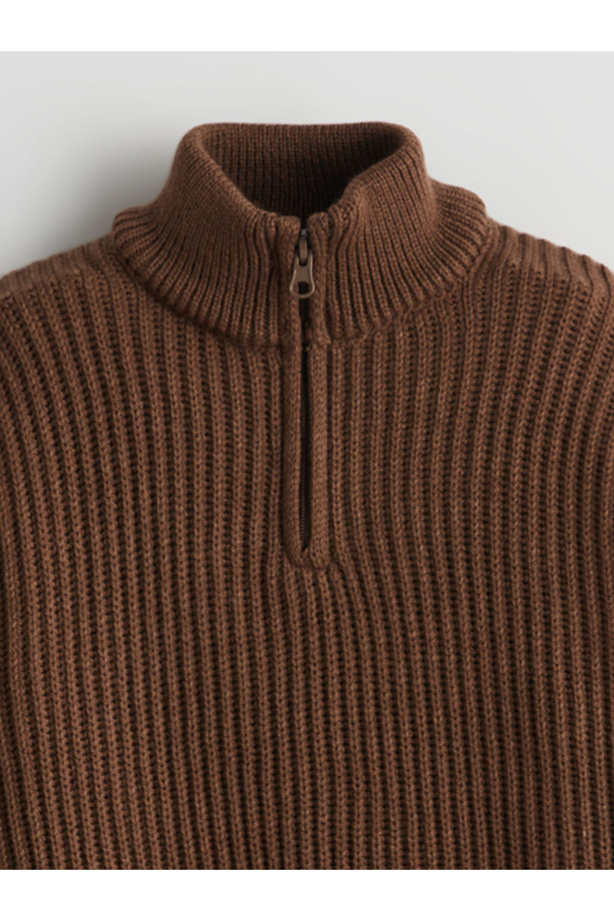 LC Waikiki LCW Kids Kahverengi Dik Yaka Erkek Çocuk Triko Kazak fotoğrafı 2 (önizleme)