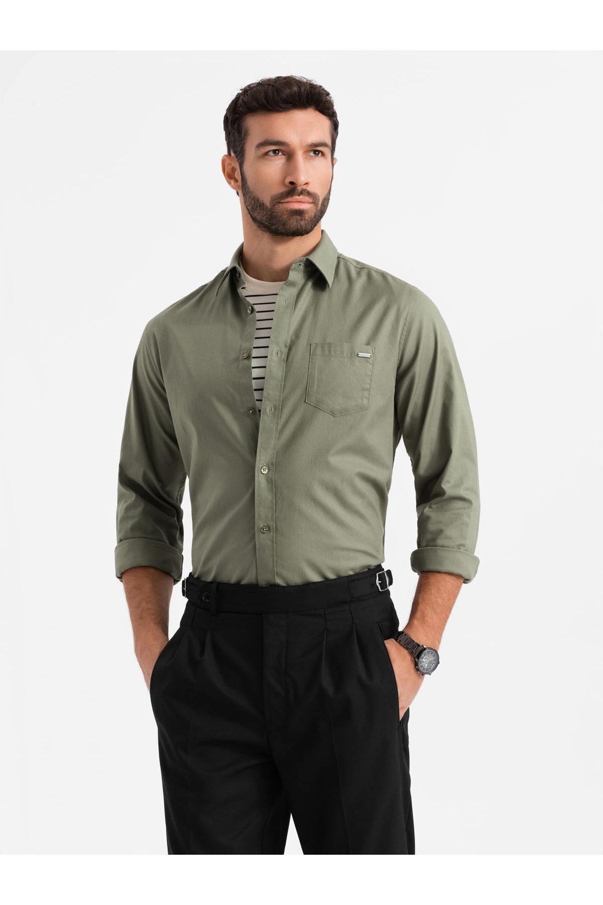 OMBRE-Herren Baumwollhemd mit Tasche REGULAR FIT - oliv V2 OM-SHCS-0147 XL 4