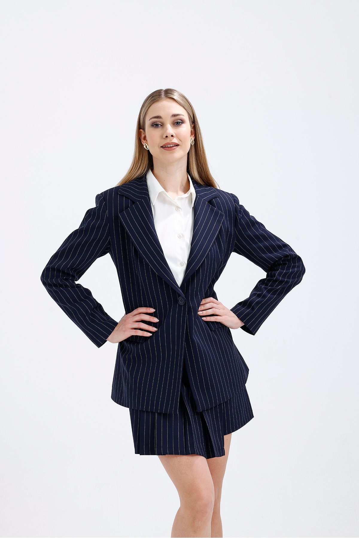 Abay-Stripe Detailed Blazer Jacket Shorts Skirt Set 3