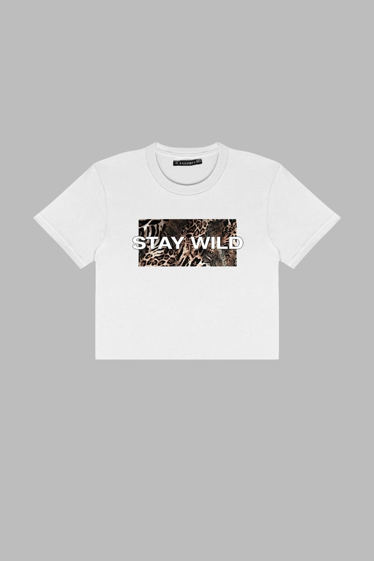 Sekizbiraltı Stay Wild Leopar Baskılı Beyaz Crop Top