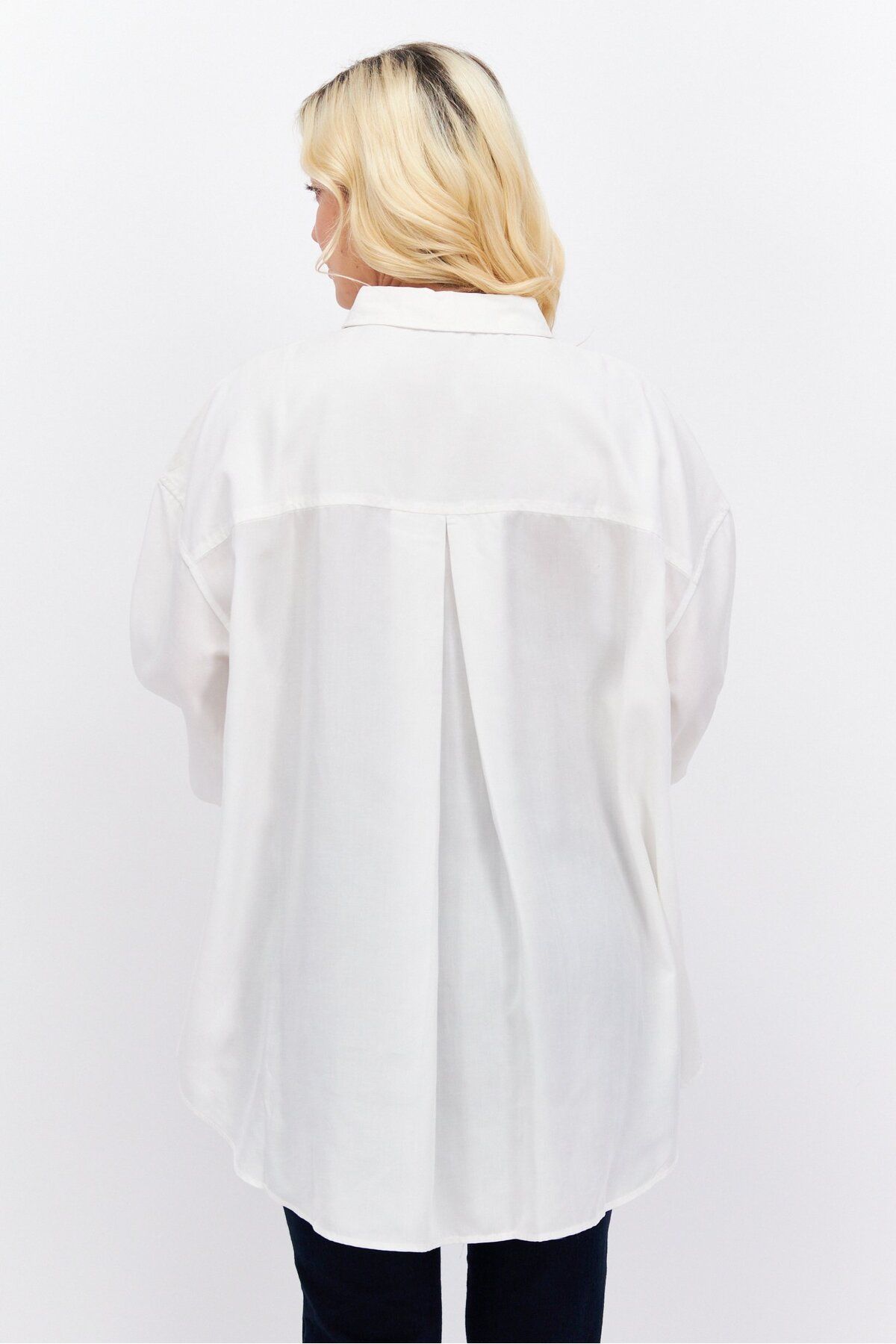 Esprit-Women Oversize Pointed Neck Long Sleeve Solid Blouse, White 2