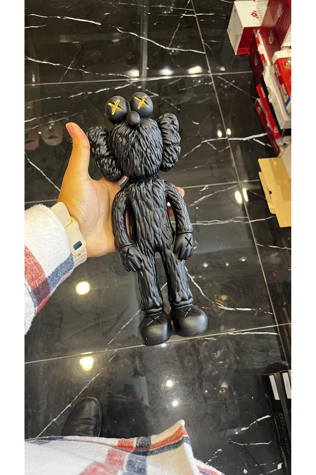 brow KAWS BLACK Companion Figür Büyük Boy 27CM