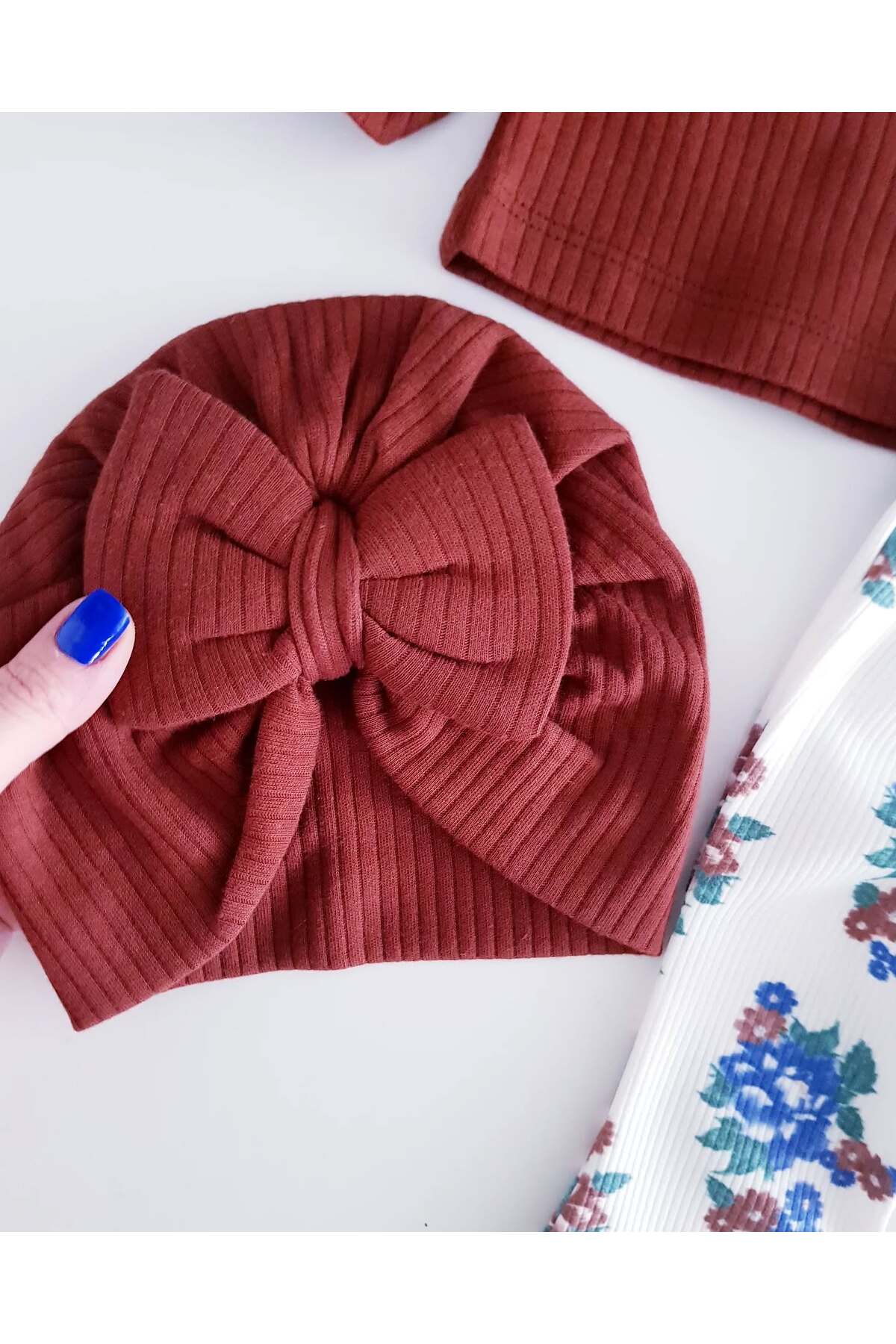 Jammybaby Flor Balon Kol Kaşkorse Body İspanyol Pantolon Fiyonklu Bone %100 Pamuk Kız Bebek Tasarım Lüks Takım fotoğrafı 4 (önizleme)