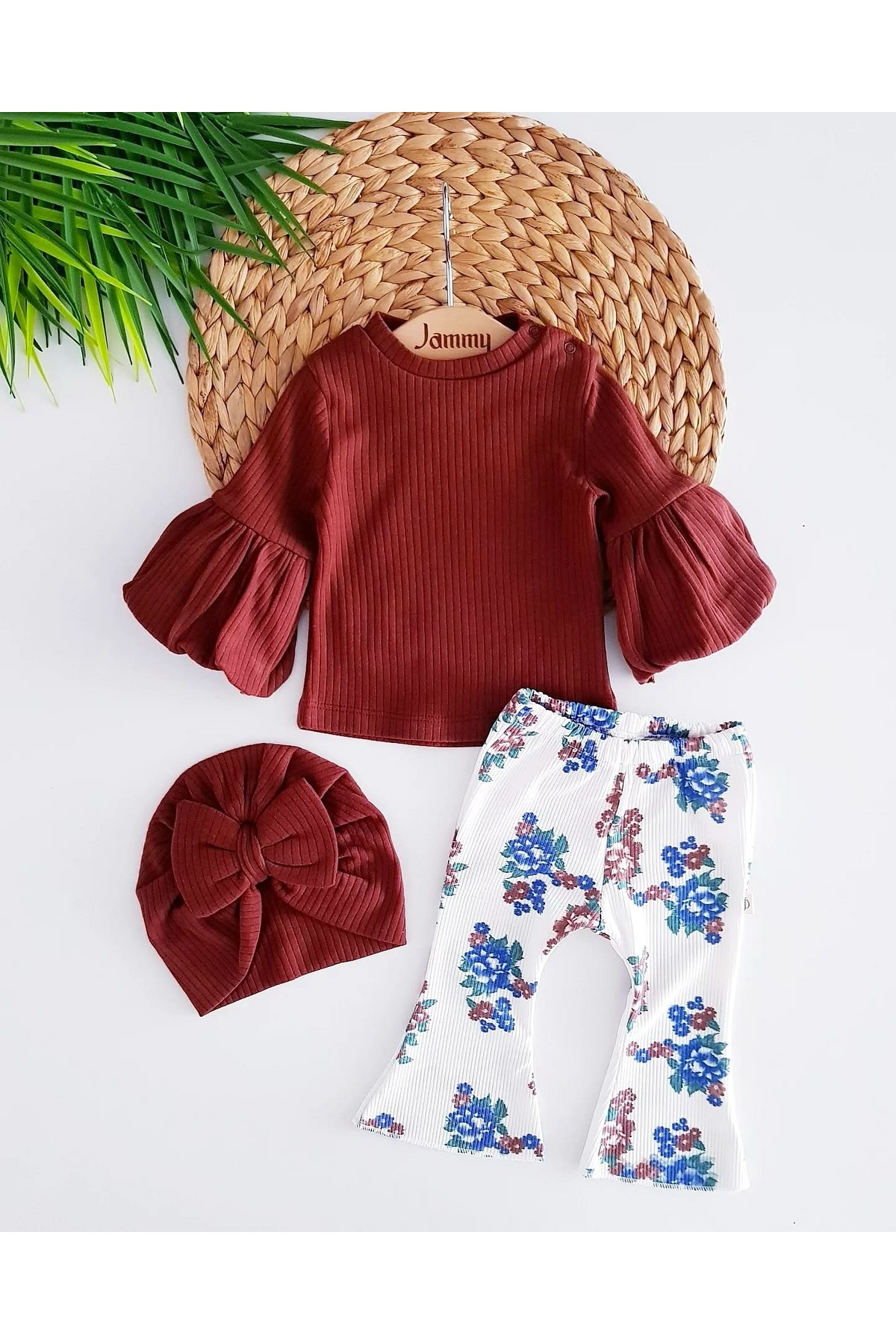 Jammybaby Flor Balon Kol Kaşkorse Body İspanyol Pantolon Fiyonklu Bone %100 Pamuk Kız Bebek Tasarım Lüks Takım fotoğrafı 2 (önizleme)