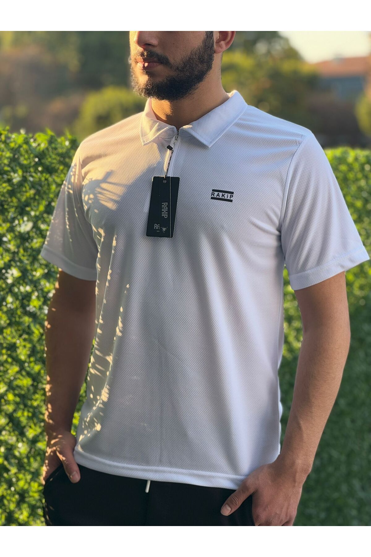 RAKİP Fit Geniş Kesim Polo Yaka Fermuar Detaylı Beyaz Gappa Polyester Tişört