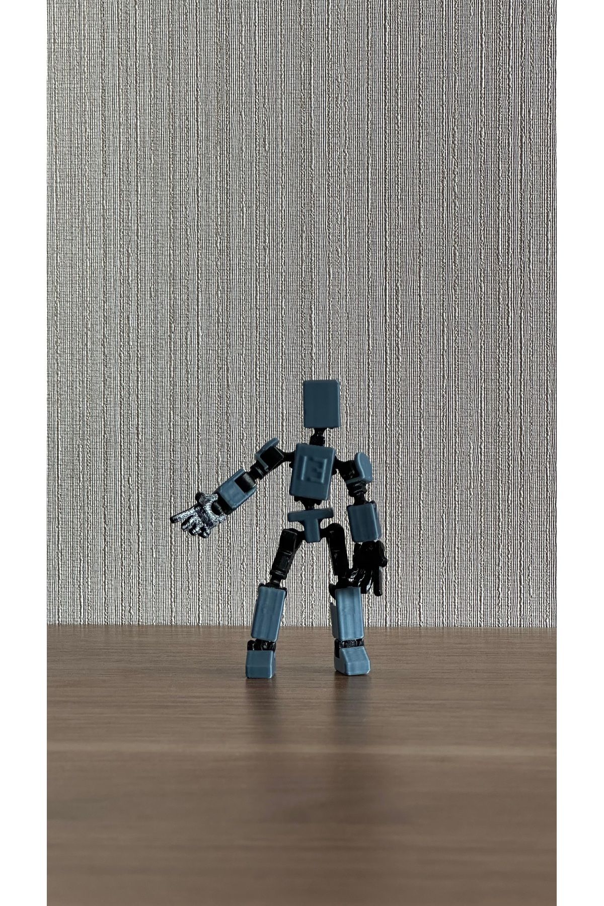 Loopify Hareketli Mini 13 Robot Oyuncak 8 Cm - Gri Siyah 1 Adet