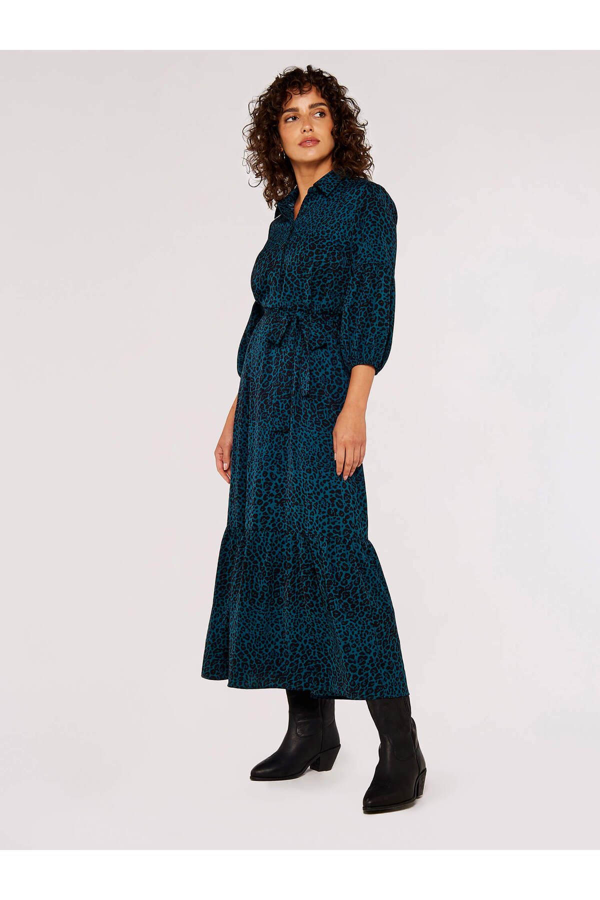 Apricot-Maxikleid mit Tiermuster 3