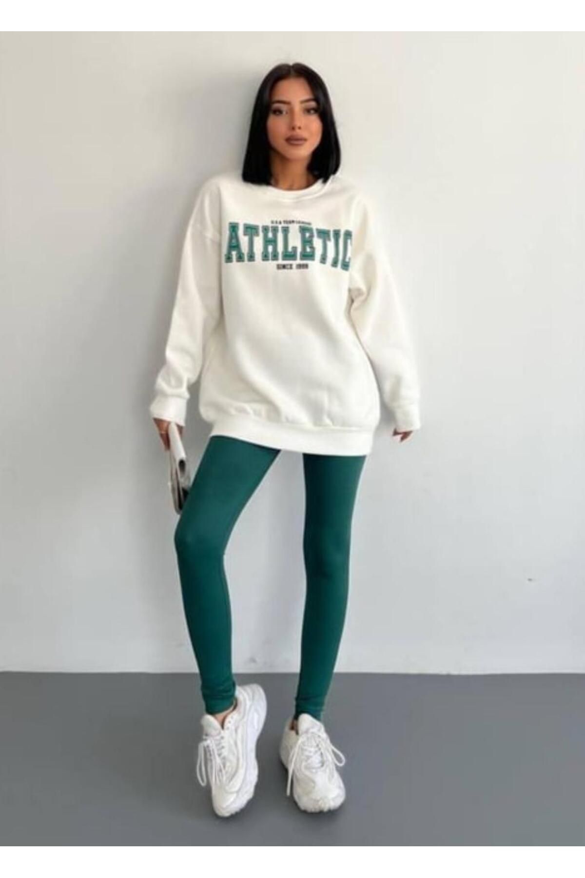 By Sümeyra Gültekin Bisiklet Yaka Uzun Kollu Sweatshirt