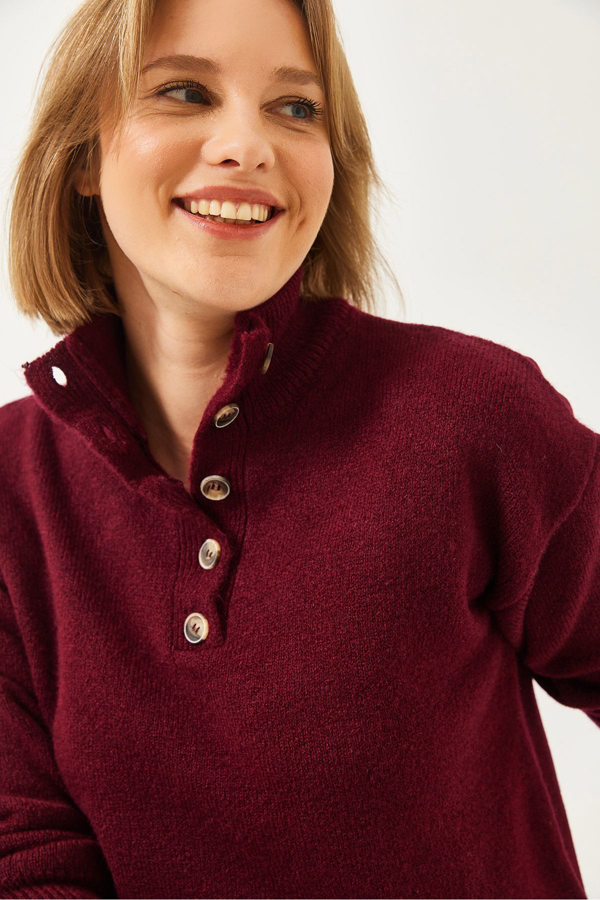 Bianco Lucci-Women's Sleeve Placket Sweater 20247587 3